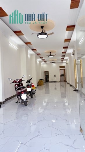 Cho thuê mặt bằng nhà kính đẹp đường lê hồng phong, tpvt