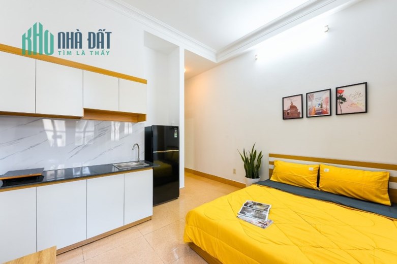 Cho thuê phòng Studio Q1 - Ban công 30m2 (bồn tắm nằm 

Phòng Studio Q1 - Ban Công 30m2 ( bồn tắm