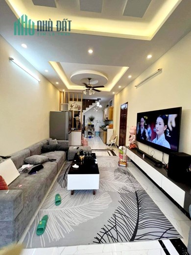 Bán nhà 45m2 phố Hoàng Hoa Thám, Tây Hồ 11 phòng ngủ Dòng tiền ổn định Giá 6.1 Tỷ