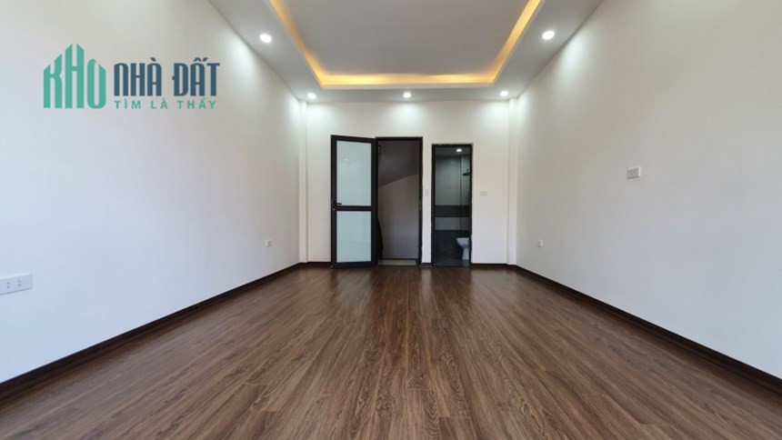 Bán nhà 46m2 phố Hoàng Hoa Thám, Tây Hồ 11 phòng ngủ Dòng tiền ổn định Giá 6.2 Tỷ
