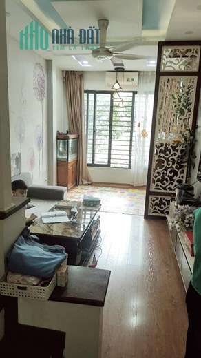 Bán nhà 45m2 phố Hoàng Hoa Thám, Tây Hồ 11 phòng ngủ Dòng tiền 650 triệu/năm Giá 6.2 Tỷ