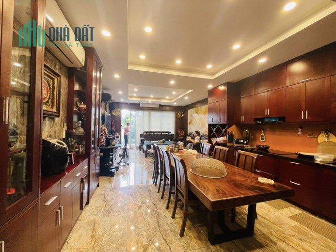 💥Mặt phố khu Vũ Phạm Hàm 81m 6T thang máy, Nội thất sang trọng, Kinh doanh tốt, 26 tỷ💥