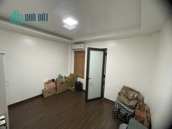 Bán nhà 45m2 phố Hoàng Hoa Thám, Tây Hồ 11 căn hộ Dòng tiền Khủng Giá 6.2 Tỷ