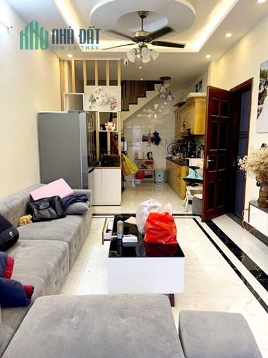 Bán ngôi nhà 44m2 phố Thụy Khuê, Tây Hồ 11 căn hộ Dòng tiền 700triệu/năm Giá 6.1 Tỷ