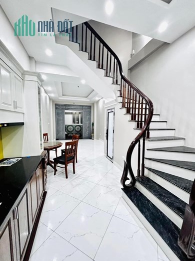 TÔ VĨNH DIỆN - NHÀ ĐẸP- GẦN PHỐ - Ô TÔ ĐỖ CỔNG- DT 42M, MT 4M - GIÁ NHỈNH 6 TỶ