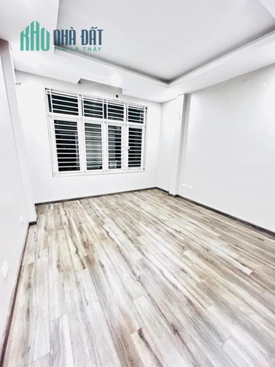 TÔ VĨNH DIỆN - NHÀ ĐẸP- GẦN PHỐ - Ô TÔ ĐỖ CỔNG- DT 42M, MT 4M - GIÁ NHỈNH 6 TỶ