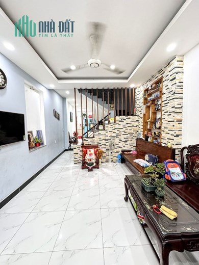 ⛔CỰC NGỘP, GẤP BÁN NHÀ TÂN PHÚ 60M2 - 4 TẦNG - 4PN - HẺM XE HƠI CHỈ 5.4 TỶ TL