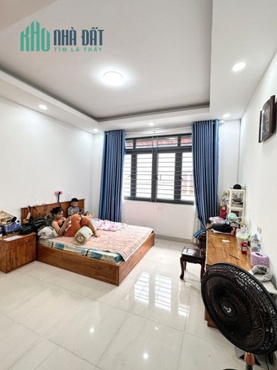 ⛔CỰC NGỘP, GẤP BÁN NHÀ TÂN PHÚ 60M2 - 4 TẦNG - 4PN - HẺM XE HƠI CHỈ 5.4 TỶ TL