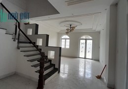 BÁN BIỆT THƯ SÂN VƯỜN - MẶT TIỀN LINH TRUNG – 900M2 FULL THỔ - GIÁ 65 TỶ