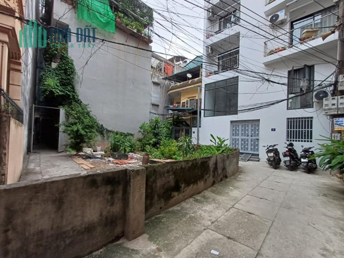 Bán Đất đối diện Đại HỌc Ngoại Ngữ 57m2 – 3 mặt thoáng chỉ hơn 5 tỷ