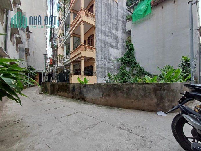 Bán Đất đối diện Đại HỌc Ngoại Ngữ 57m2 – 3 mặt thoáng chỉ hơn 5 tỷ