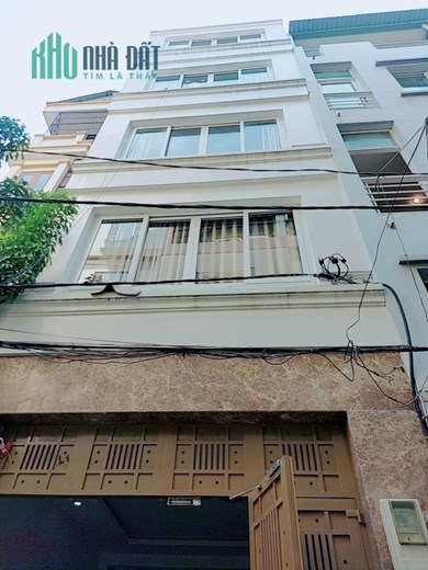 Chủ Gấp Bán Định Cư, 80m2 (4x20) 5 Tầng, Trần Hưng Đạo Quận 1, Thu nhập 100tr.tháng
