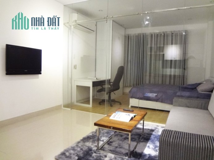 Chủ Gấp Bán Định Cư, 80m2 (4x20) 5 Tầng, Trần Hưng Đạo Quận 1, Thu nhập 100tr.tháng