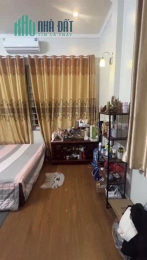 Chính chủ cần cho thuê  1 phòg giá 4tr/thag. Phòg ở được 3ng, có full đồ