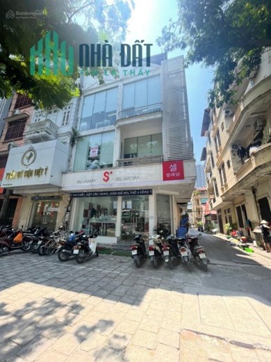 Bán Nhà Mặt Phố Cầu Giấy 55m2, Mặt Tiền 6m, Lô Góc, Vỉa Hè Kinh Doanh Chỉ 20 Tỷ