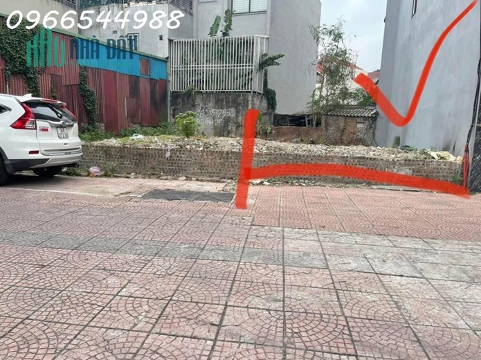 Bán 120m2 đất mặt phố Việt Hưng, kinh doanh cực tốt, nhỉnh 16 tỷ