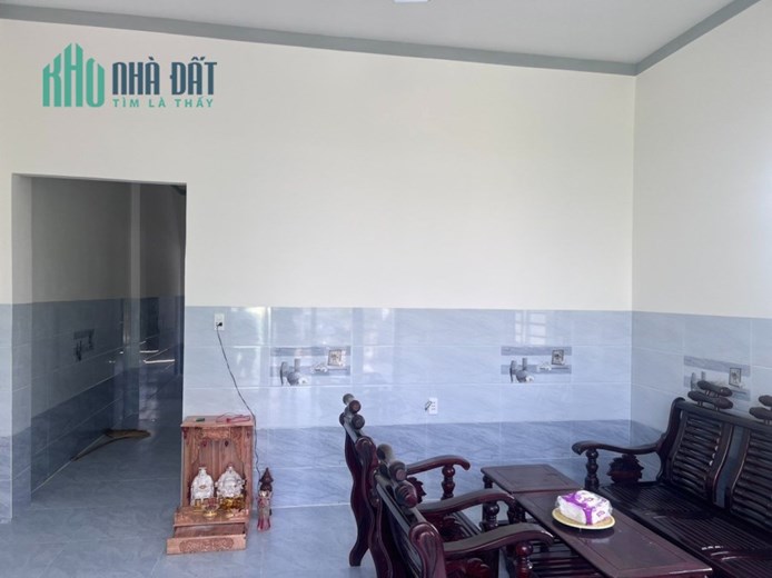 NHÀ ĐẸP - GIÁ TỐT - Cần Bán Căn Nhà Vị Trí Đắc Địa Tại Huyện Châu Thành, Tây Ninh