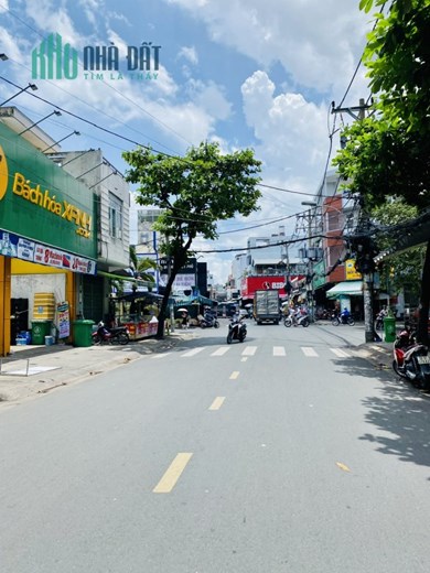 MẶT TIỀN KINH DOANH KHU CHỢ TÂN HƯƠNG - LÔ GÓC NỞ HẬU - SẴN DÒNG TIỀN - GIÁ CHỈ 8.2 TỶ TL