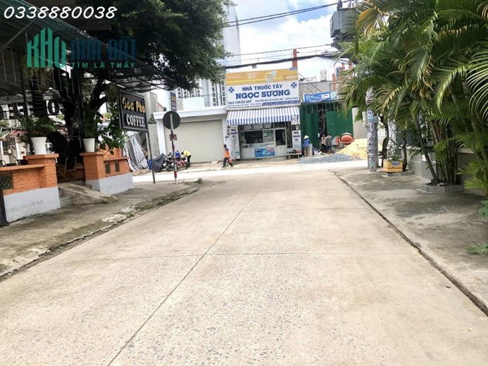 BÁN ĐẮT ĐƯƠNG 8M 90M VUÔNG THỚI TAM THÔN HÓC MÔN NHỈNH 4 TỶ