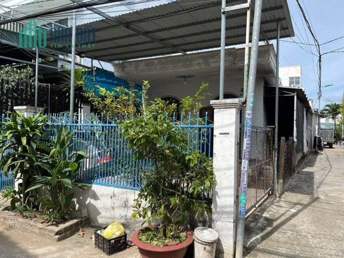 NHÀ 2 MẶT TIỀN VĨNH THẠNH, CÁCH CẦU DỨA CHỈ 200M, VỚI ĐẦY ĐỦ TIỆN ÍCH BAO QUANH.