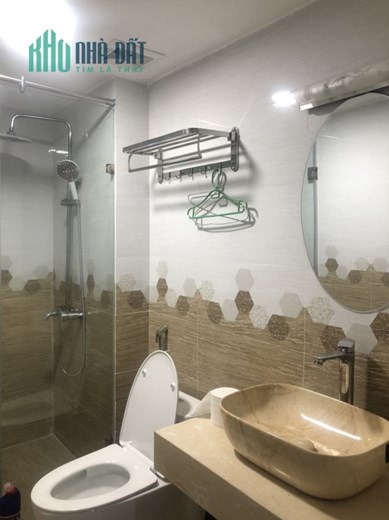Nhỉnh 5 tỷ sở hữu nhà view gò Đống Đa 45m2 x 5 tầng, tiện ích ngập tràn