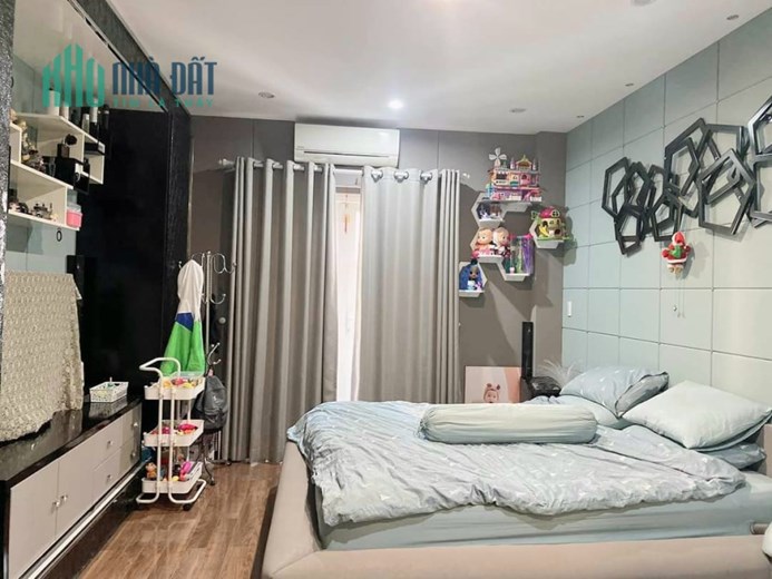 BÁN NHÀ ĐƯỜNG LÂM VĂN BỀN, VỊ TRÍ VIP CỦA Q7. KHU VỰC AN NINH, DÂN TRÍ CAO.