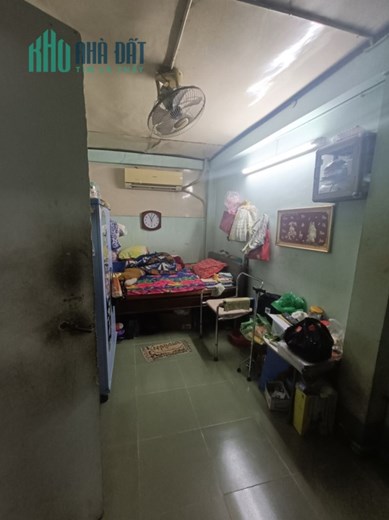 Bán Nhà 2 MT Tân Hóa Chủ Ngộp Bank cần Bán Gấp 4.3m x 22.5m Xe oto Vào Nhà Chỉ 9 Tỷ