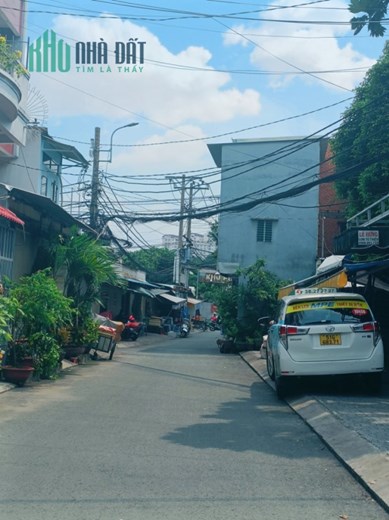 Bán Nhà 2 MT Tân Hóa Chủ Ngộp Bank cần Bán Gấp 4.3m x 22.5m Xe oto Vào Nhà Chỉ 9 Tỷ
