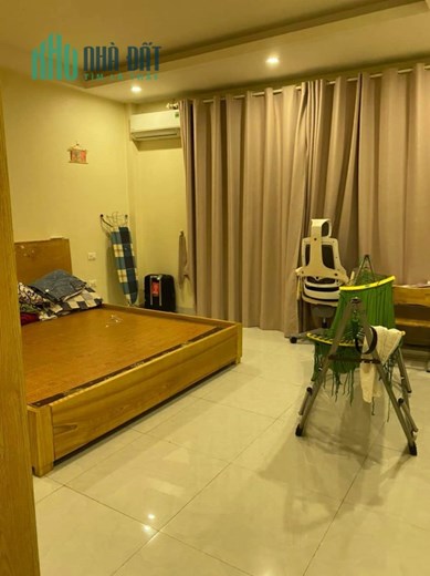 BÁN NHÀ LÊ THANH NGHỊ - HAI BÀ TRƯNG. DTSD 166M2-4T. NHÀ 2 THOÁNG- CÁCH PHỐ 25M. Ở LUÔN . GIÁ 4,2 TỶ