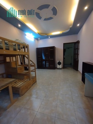 Bán nhà Ngõ 73 Nguyễn Trãi, khu VIP, sát phố, ô tô vào nhà, kinh doanh, 43m2*4T, nhỉnh 6 tỷ