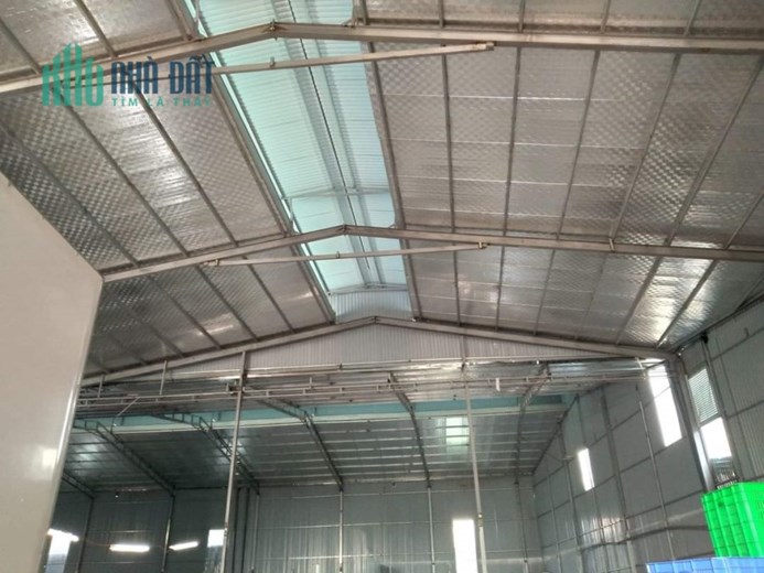 Cho thuê gấp 900m2 kho xưởng ở Vân Côn, Hoài Đức, giá 30tr/tháng.LH 0904163992