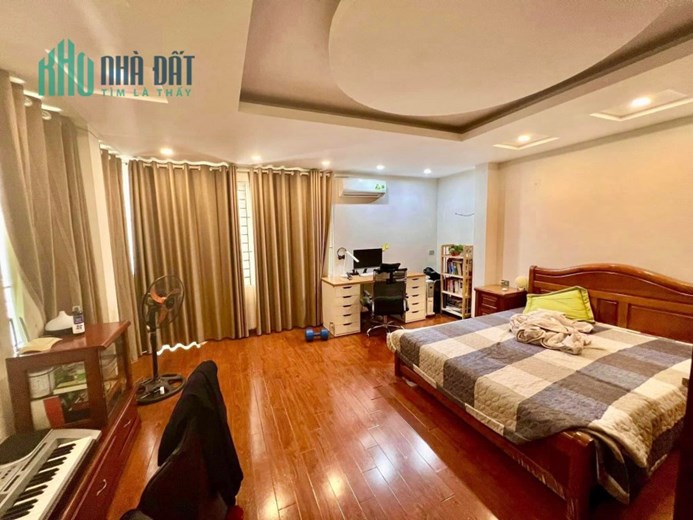 Bán nhà phố Nguyễn Ngọc Nại, 2 mặt ngõ ô tô, nhà đẹp, dân xây, 65m,  6 ngủ, 9 tỷ 5