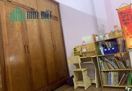 Mặt Phố Giáp Bát-Hoàng Mai, Căn Góc, DT68m2, 3Tầng, M.Tiền Rộng, Giá 9.2tỷ