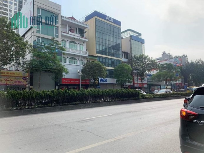 MẶT PHỐ NGUYỄN VĂN CỪ - XÂY TOÀ VP ĐẸP NHẤT PHỐ 71 tỷ
