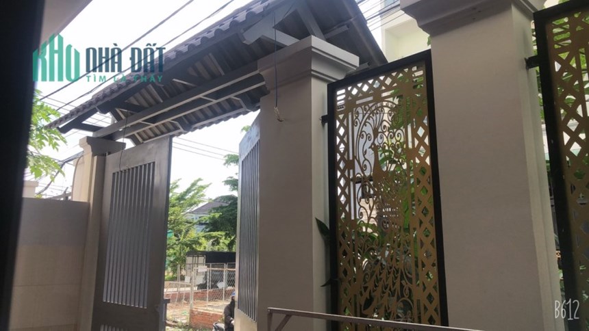 BIỆT THỰ MẶT TIỀN ĐƯỜNG 5M- 1 TRỤC 50M RA ĐƯỜNG LỚN - 7 CHỖ NGỦ TRONG NHÀ - MUA NHÀ LỜI NGAY 2.5 TỶ