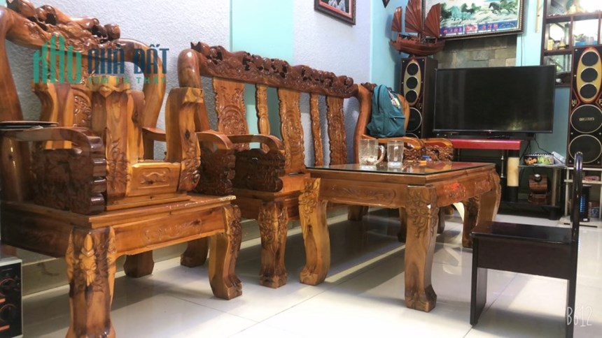 NGON BỰ RỘNG RẺ-MẶT TIỀN ĐƯỜNG 8M - 7 CHỖ TRÁNH NHAU - NGANG KHỦNG KHIẾP 8M