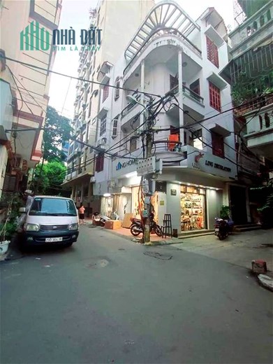 Nhà 115m Mặt Tiền 6m Giá Chưa Đến 30 Tỷ. Nằm Tại Vị Trí Kim Cương Quận Cầu Giấy. Chủ Cần Bán Gấp.