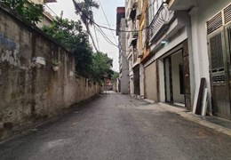 NHÀ ĐẸP 68 NGUYỄN VĂN LINH _ THẠCH BÀN , 5 TẦNG _GARA Ô TÔ_ TẶNG NỘI THẤT TIỀN TỶ