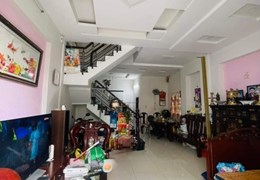 Nhà Mặt Tiền Kinh Doanh Phường Tân Quý quận Tân Phú 5.1Mx13M nhỉnh 5tỷ.