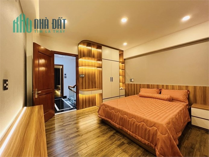 Siêu Phẩm Phạm Văn Chiêu, Gò Vấp – Đường 8m, 65m2, 5 tầng, 9.4 tỷ