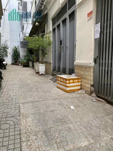 BÁN NHÀ ĐƯỜNG THÍCH QUẢNG ĐỨC -PHÚ NHUẬN .2 CĂN RA HẺM XE TẢI
44M2 - 4 TẦNG BTCT - 6 PN - CHỈ 6.5