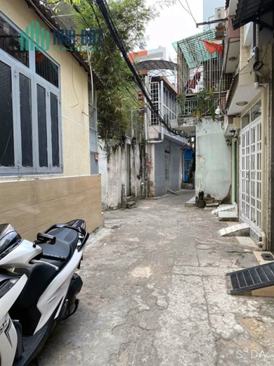 BÁN NHÀ ĐƯỜNG THÍCH QUẢNG ĐỨC -PHÚ NHUẬN .2 CĂN RA HẺM XE TẢI
44M2 - 4 TẦNG BTCT - 6 PN - CHỈ 6.5