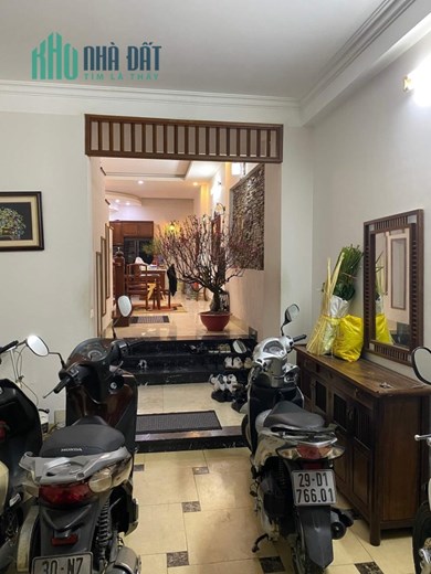 Bán Nhà Mạc Thị Bưởi, Hai Bà Trưng 65m, MT4m, 5PN, ô tô, KD 10.5 tỷ. LH: 0366051369