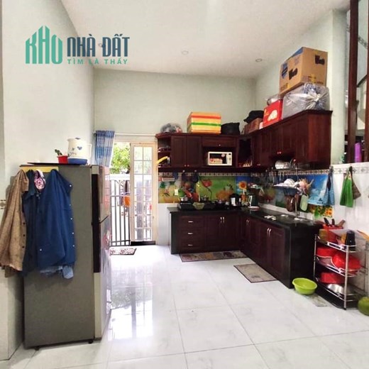 Nhà bán 125m2 mặt tiền đường Nguyễn Cửu Phú Bình Tân Giá 9.5 tỷ.