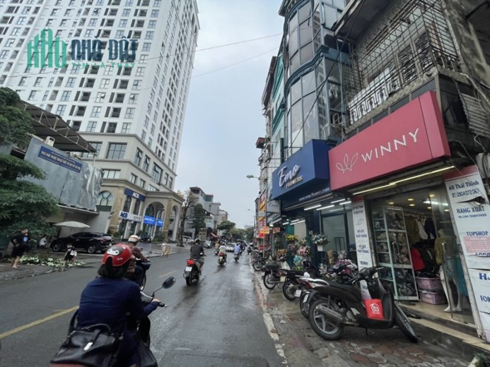 Bán nhà tập thể Thái Thịnh, Đống Đa, tầng 1, 100m2, ô tô kinh doanh, 8 tỷ