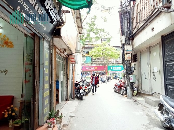 Bán nhà tập thể Thái Thịnh, Đống Đa, tầng 1, 100m2, ô tô kinh doanh, 8 tỷ