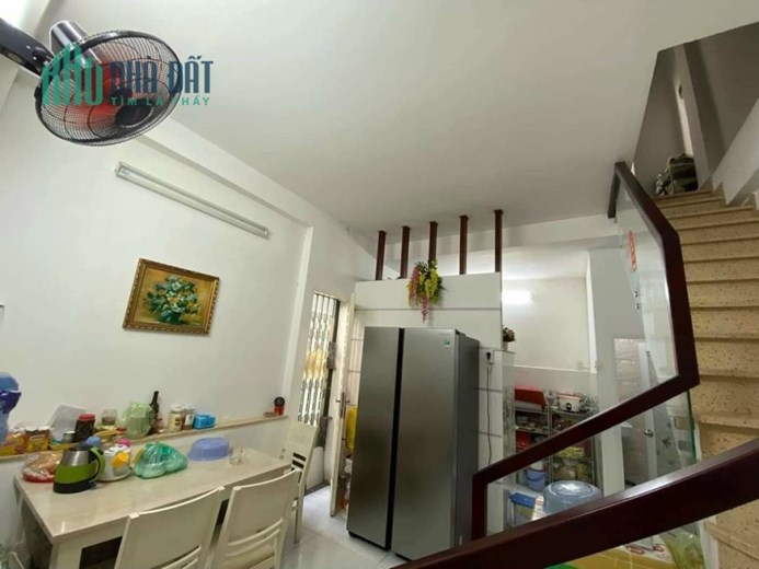 .
 NHÀ BÁN.PHÚ NHUẬN -ĐƯỜNG THÍCH QUẢNG ĐỨC.CĂN GÓC - NỞ HẬU - CHỦ GẤP BÁN - KHU SẦM UẤT SÁT SIÊU