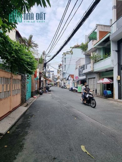.
HẠ 300 TRIỆU. GIÁ MỚI 4.1 TỶ. 
NHÀ BÁN ĐƯỜNG THÍCH QUẢNG ĐỨC -PHÚ NHUẬN .HXH - SỔ ĐẸP. GIÁ TỐT.