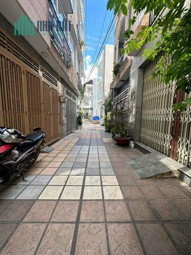 .  GIẢM CHÀO 200 TRIỆU, GIÁ MỚI 6.5 TỶ
 NHÀ BÁN TRUNG TÂM PHÚ NHUẬN - KẾT CẤU 4 TẦNG 6 PHÒNG NGỦ -