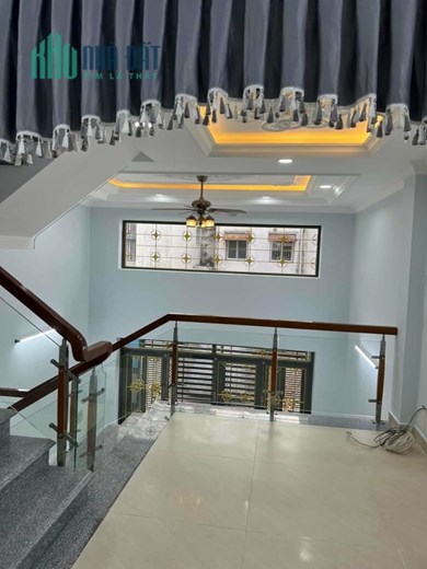 TIẾP TỤC GIẢM GIÁ, 6.85 tỷ.
BÁN NHÀ ĐƯỜNG NGUYỄN THÁI SƠN.NHÀ MỚI Ở NGAY -NGANG GẦN 5M BỀ THẾ- XE